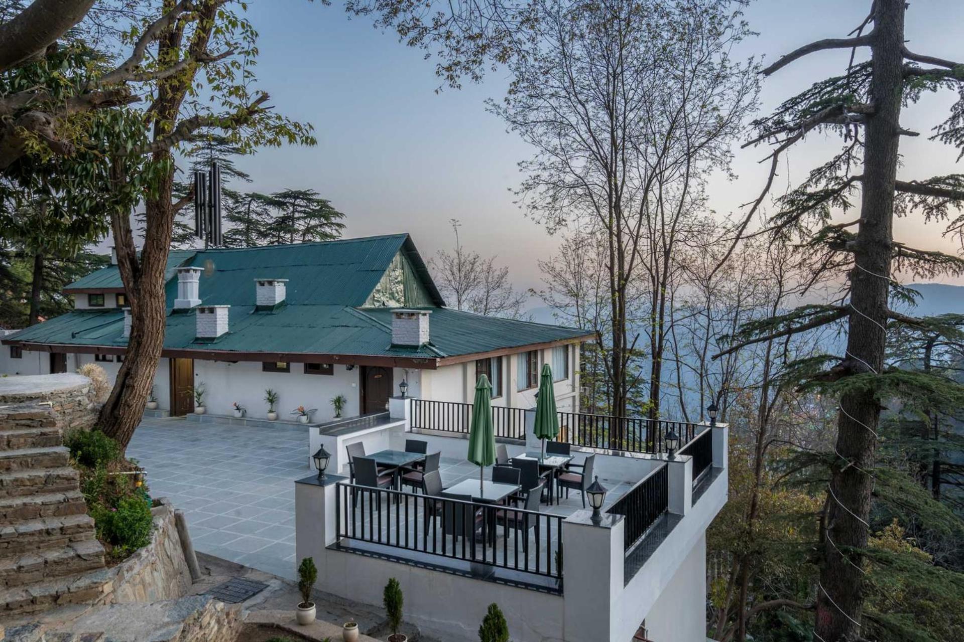 StayVista at Pine Estate Shimla Exterior foto